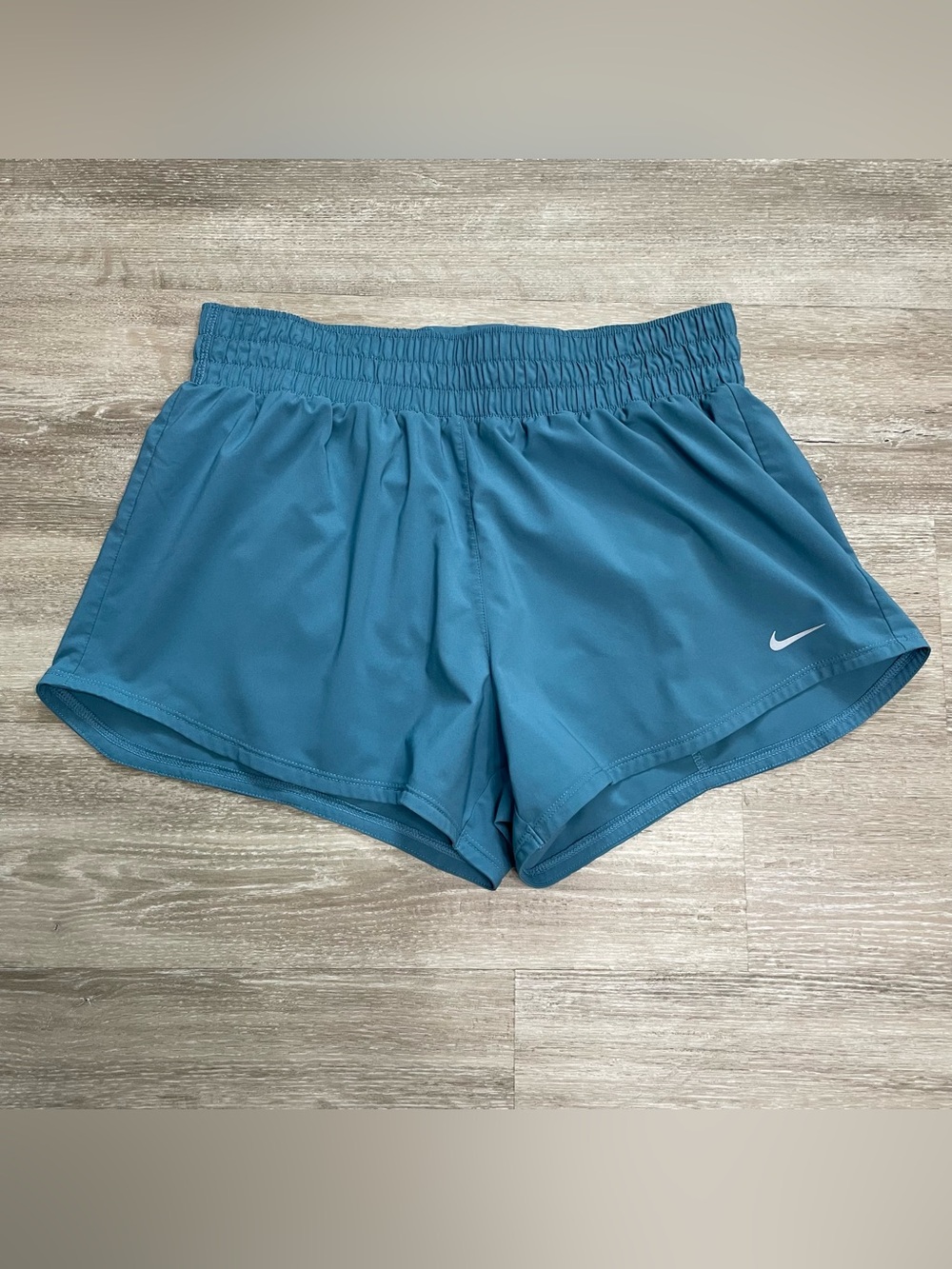 Nike Tempo Running Shorts Womens Sz Medium Blue Dri Fit Brief Liner Swoosh Logo